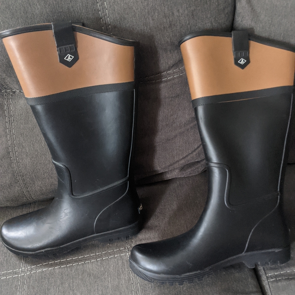 Sperry water proof boots